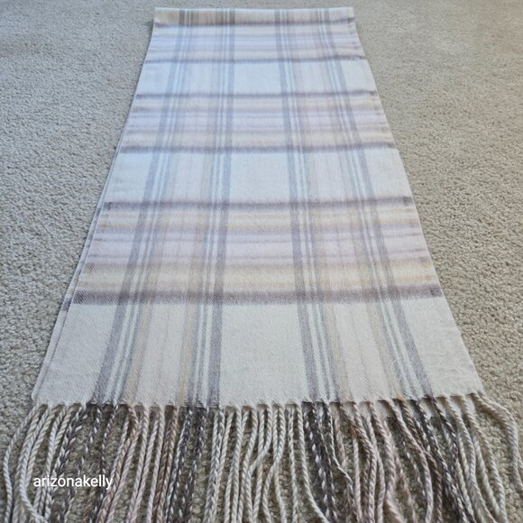 NWOT Cashmere Tan & Creme  Plaid Scarf - Picture 6 of 10
